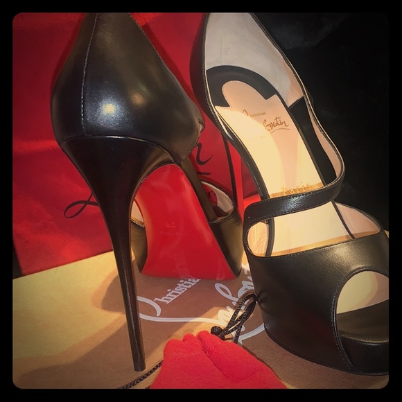 BRAND NEW! Pristine condition! - Picture 1 of 7